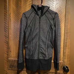 Lululemon Daily Practice Black Heathered Hooded Jacket Size 6